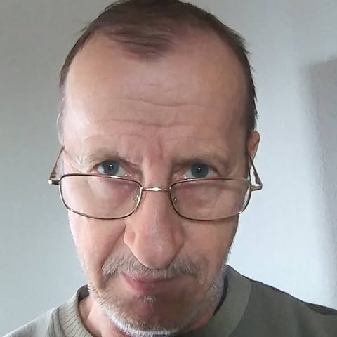 Bakos Gábor